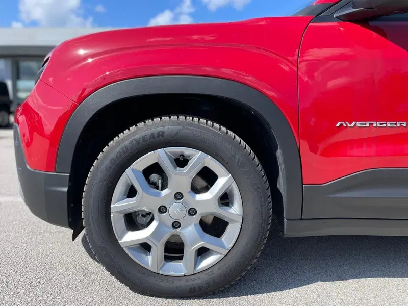 Jeep Avenger usata a Ancona (19)