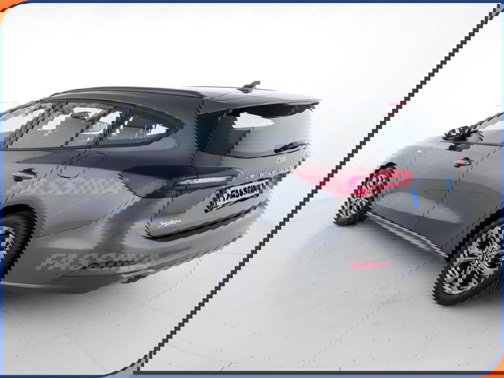 Ford Focus Station Wagon usata a Milano (4)