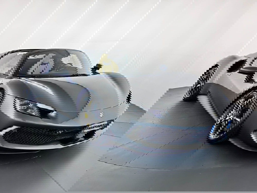 Ferrari 296 Spider usata a Milano