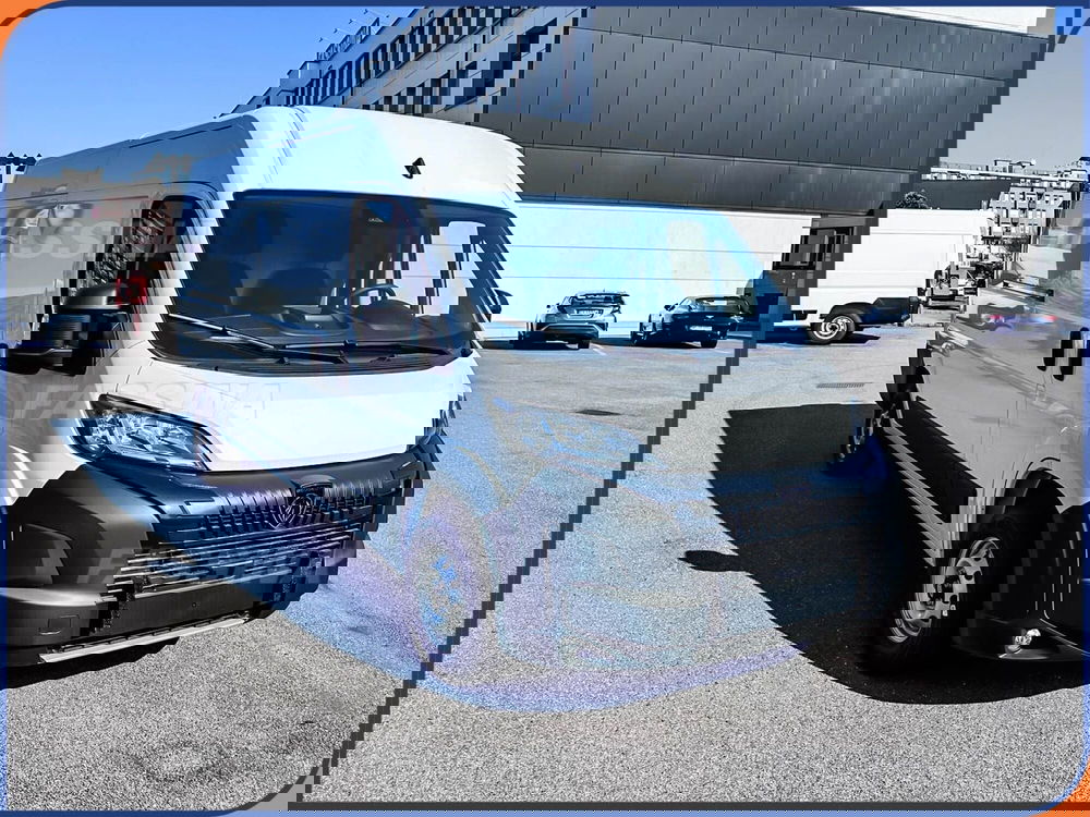 Peugeot Boxer nuova a Milano