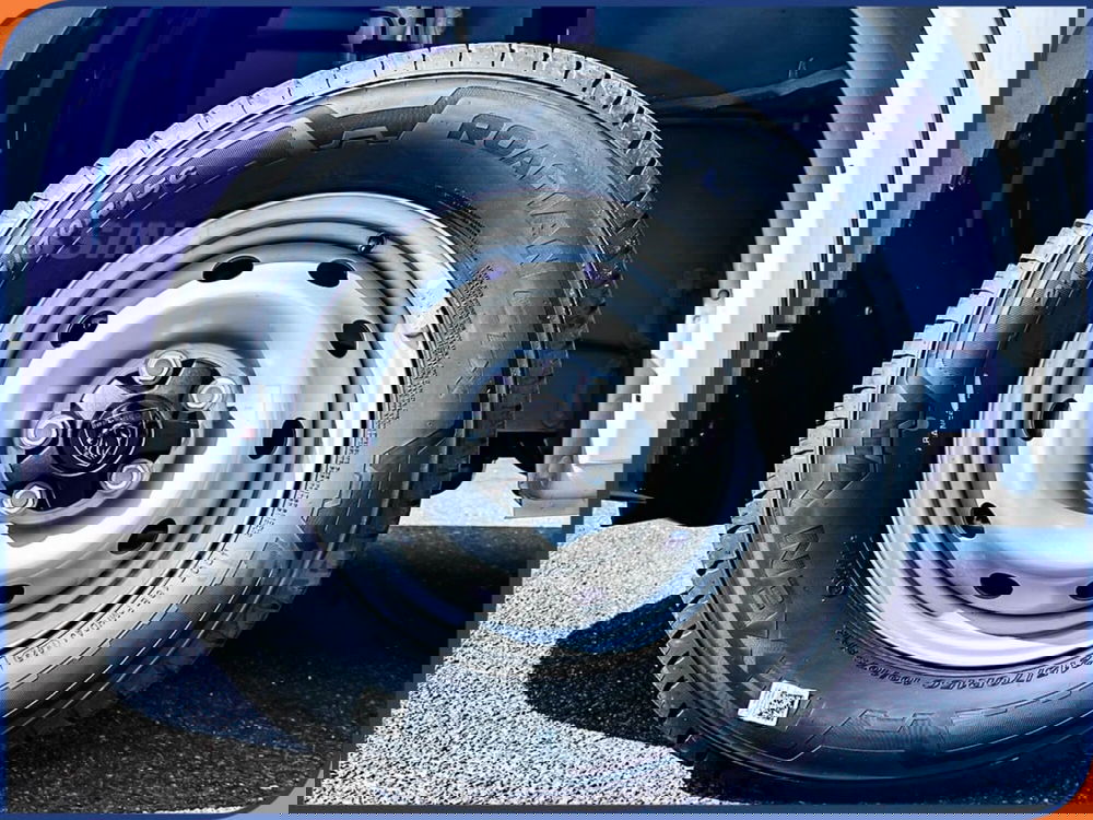 Peugeot Boxer nuova a Milano (12)