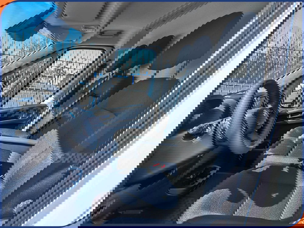 Peugeot Boxer nuova a Milano (7)