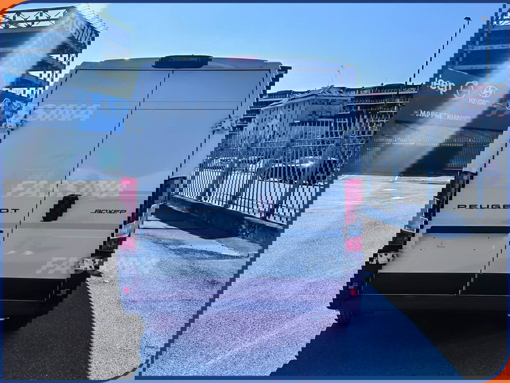 Peugeot Boxer nuova a Milano (5)