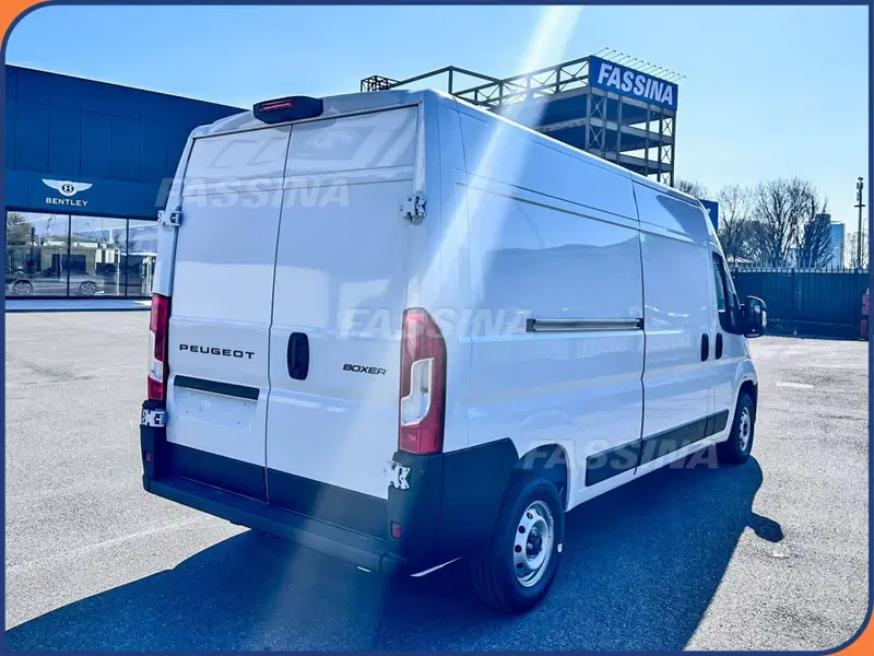 Peugeot Boxer nuova a Milano (6)