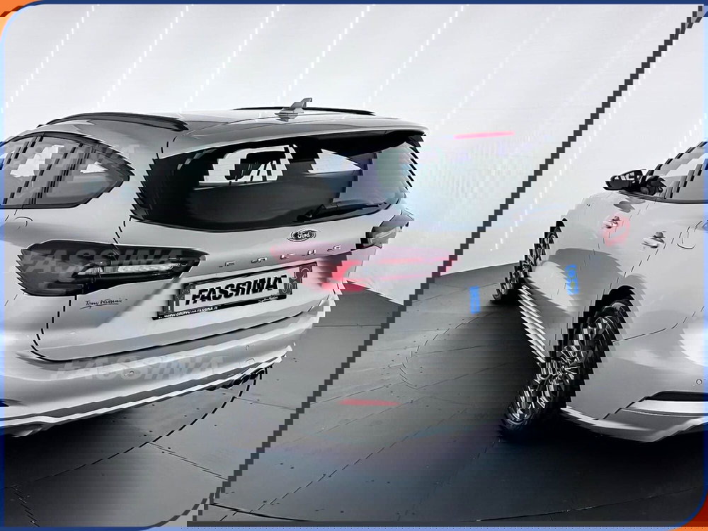 Ford Focus Station Wagon usata a Milano (4)