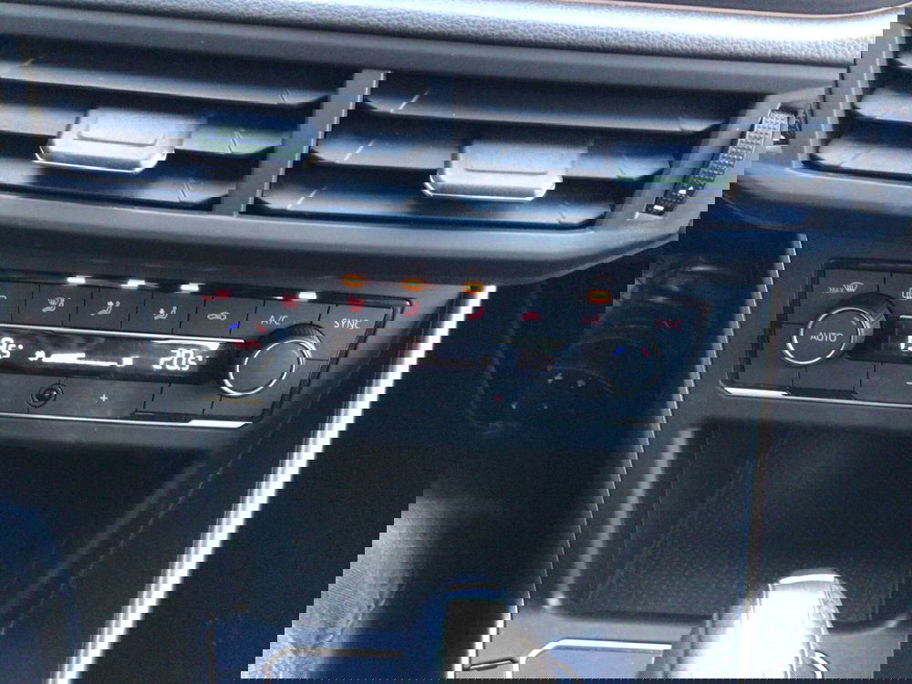 Volkswagen Polo usata a Genova (18)