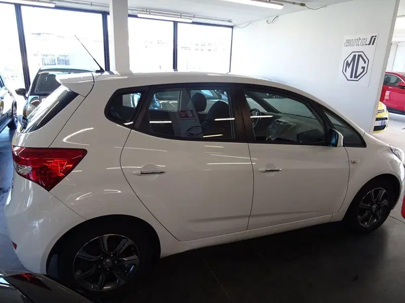 Hyundai ix20 usata a Lucca (5)