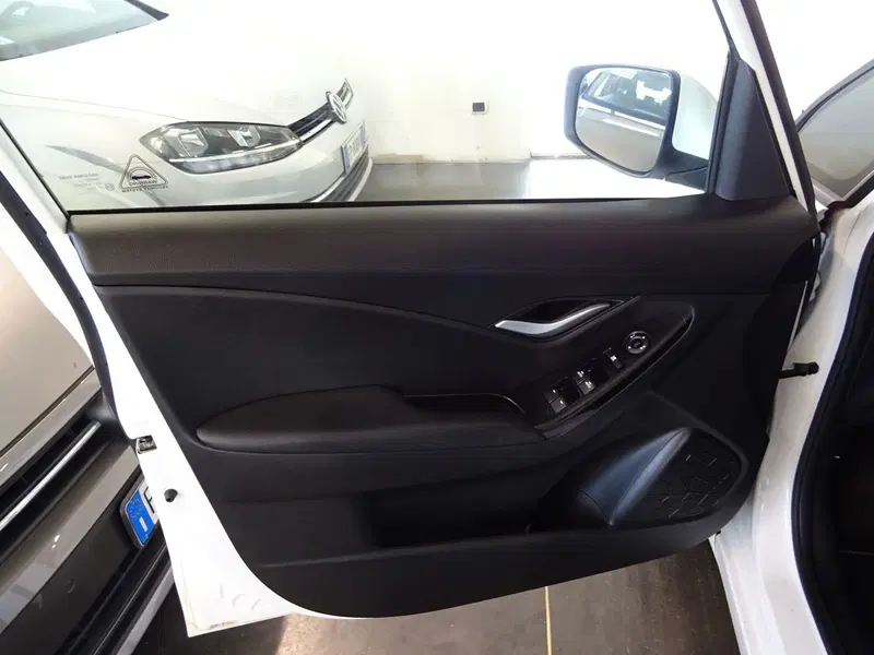 Hyundai ix20 usata a Lucca (8)