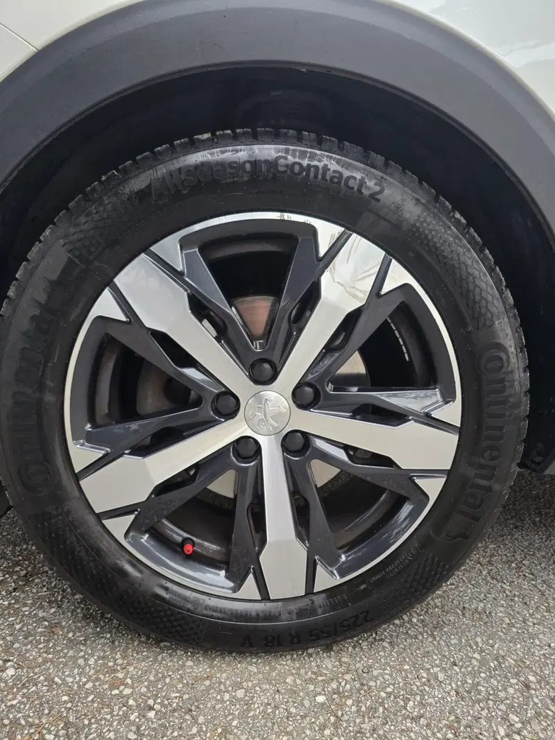 Peugeot 3008 usata a Massa-Carrara (16)