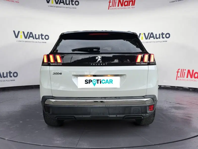 Peugeot 3008 usata a Massa-Carrara (4)