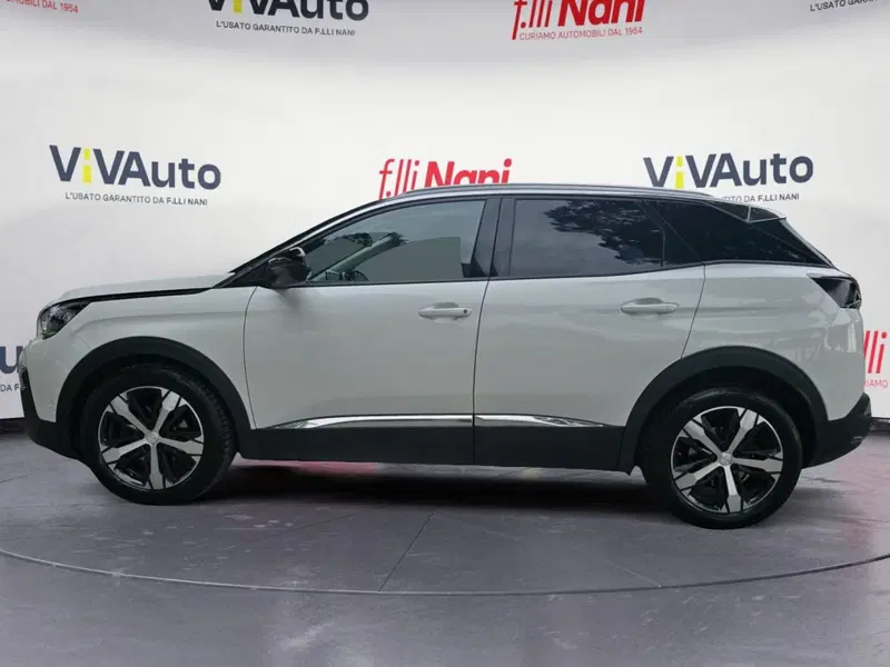 Peugeot 3008 usata a Massa-Carrara (7)