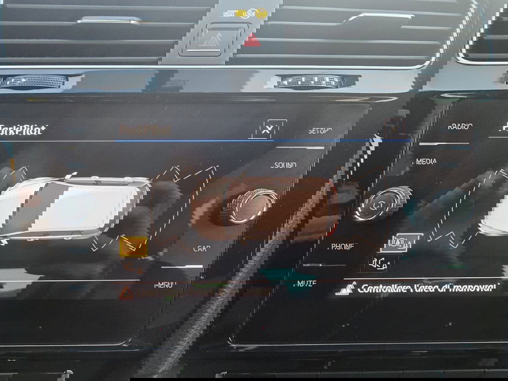 Volkswagen Golf usata a Massa-Carrara (12)