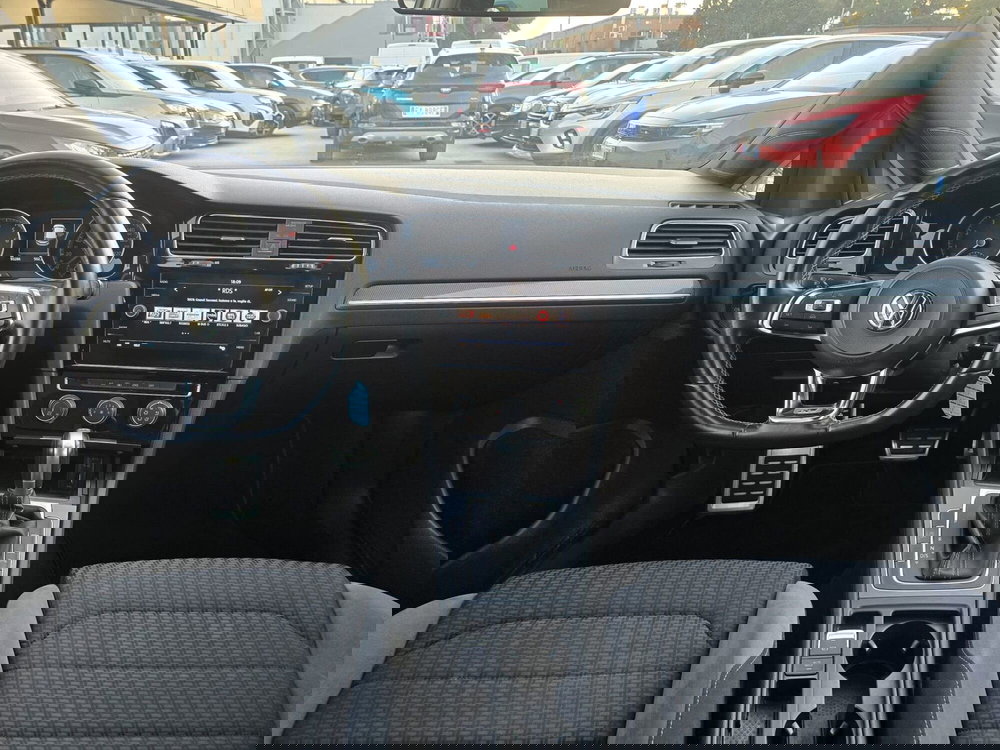 Volkswagen Golf usata a Massa-Carrara (6)