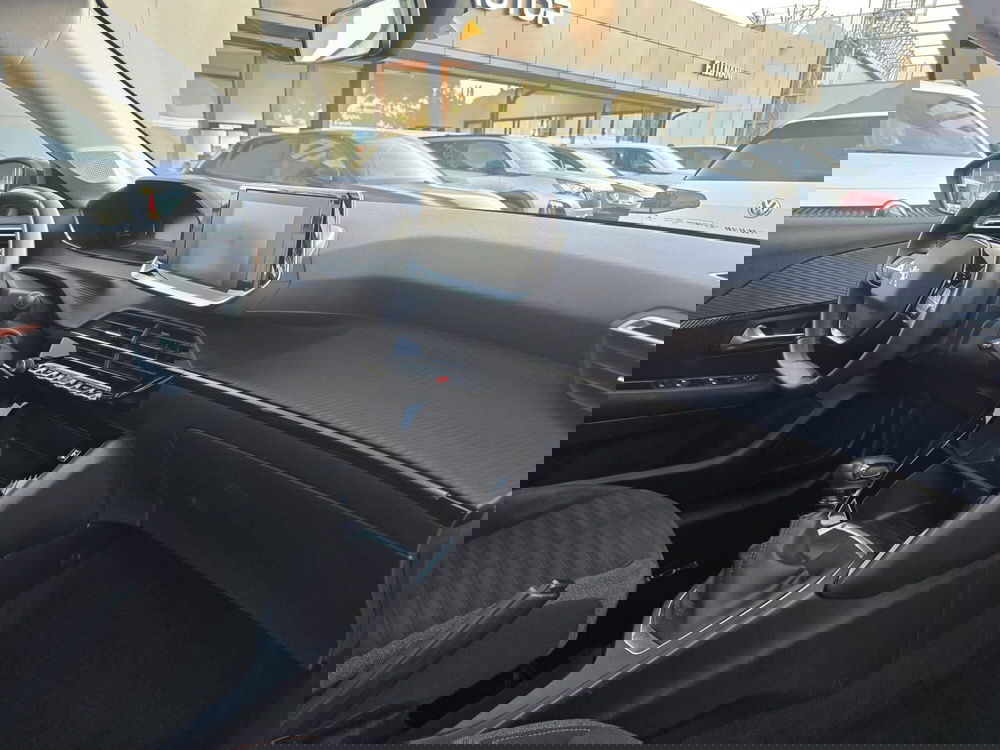 Peugeot 208 usata a Massa-Carrara (18)