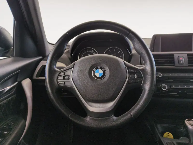 BMW Serie 1 usata a Agrigento (11)
