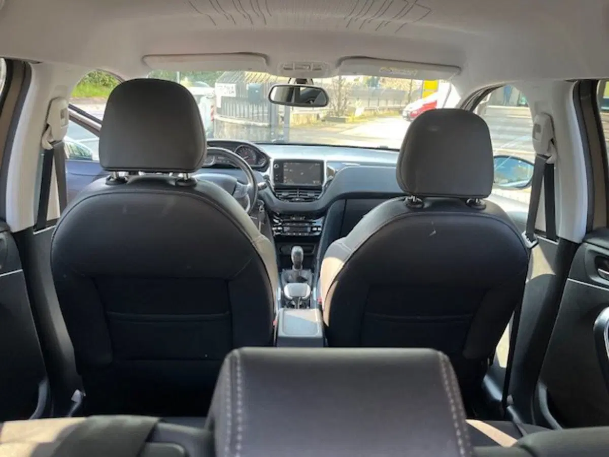 Peugeot 2008 usata a Brescia (18)