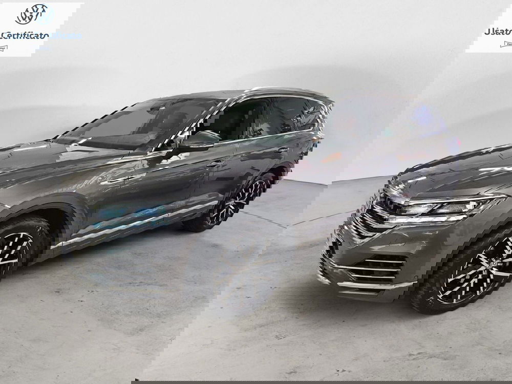 Volkswagen Touareg usata a Genova