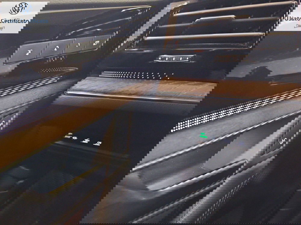 Volkswagen Touareg usata a Genova (16)