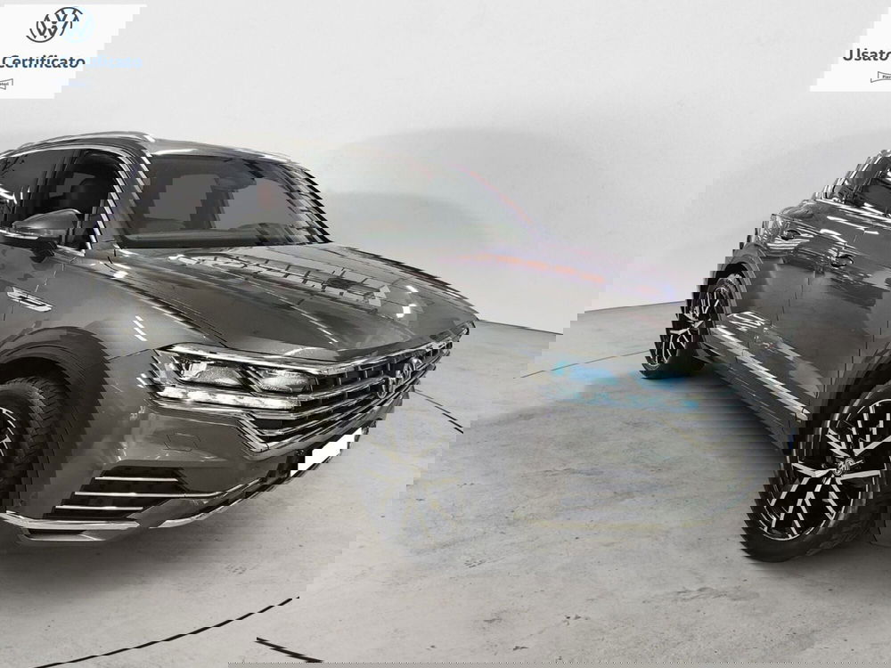 Volkswagen Touareg usata a Genova (3)