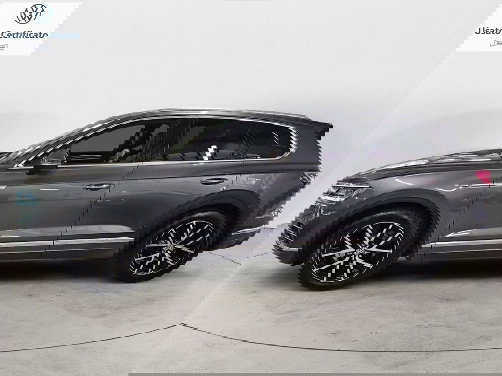 Volkswagen Touareg usata a Genova (4)