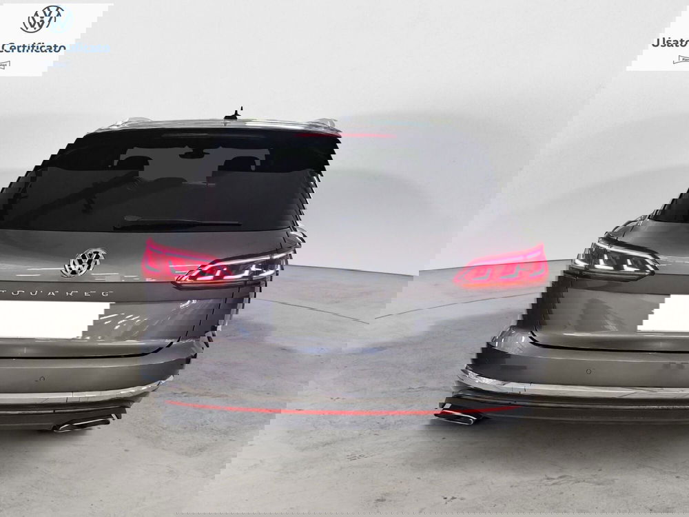 Volkswagen Touareg usata a Genova (5)