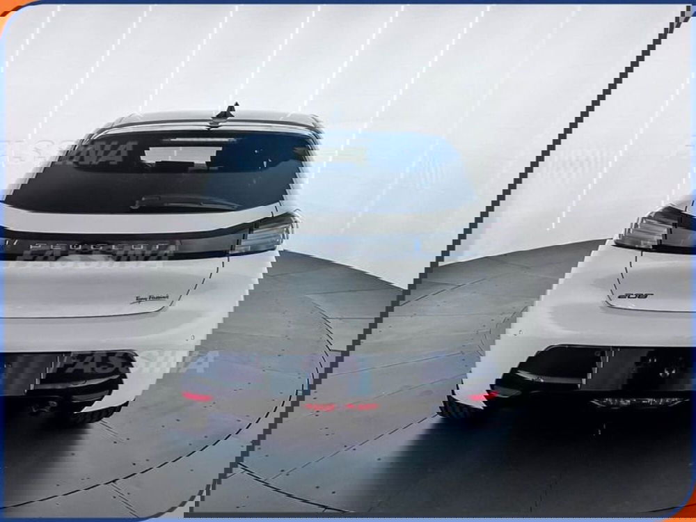 Peugeot 208 nuova a Milano (5)