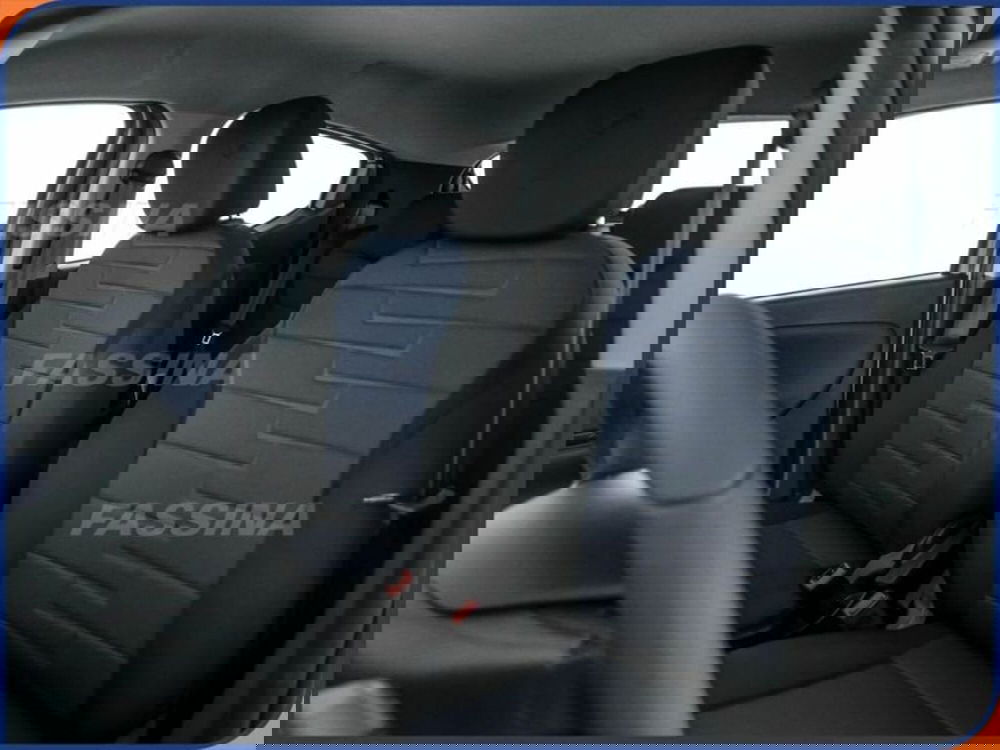 Lancia Ypsilon usata a Milano (8)