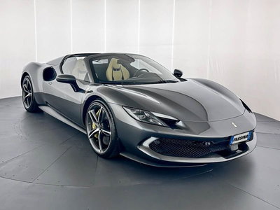 Ferrari 296 Spider 3.0 GTS del 2023 usata a Milano