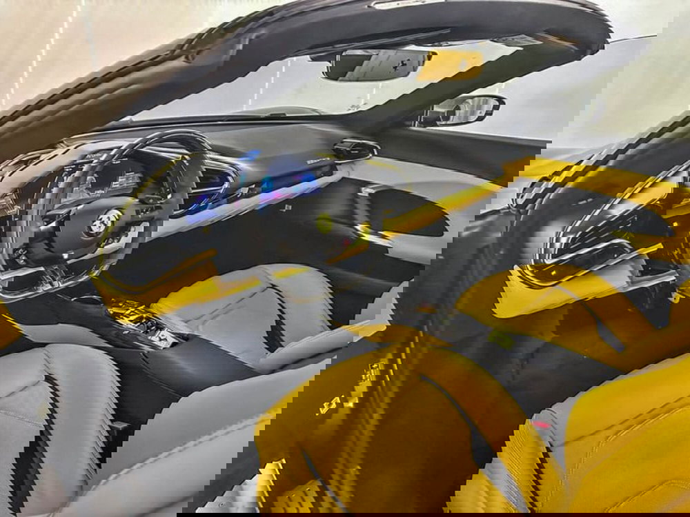 Ferrari 296 Spider usata a Milano (12)