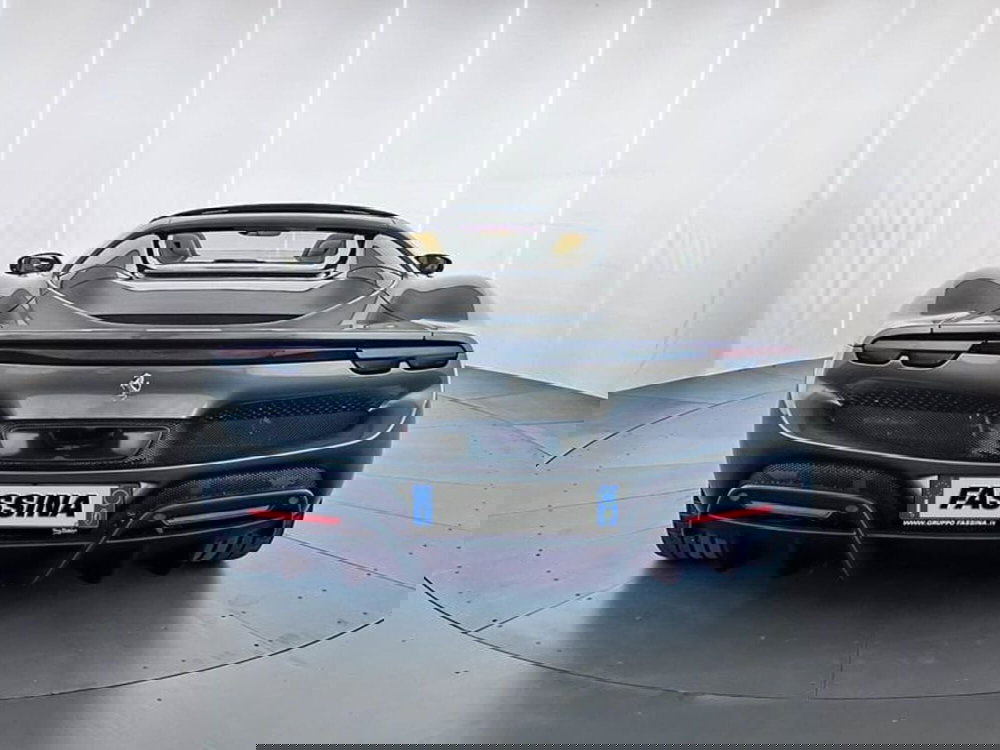 Ferrari 296 Spider usata a Milano (8)