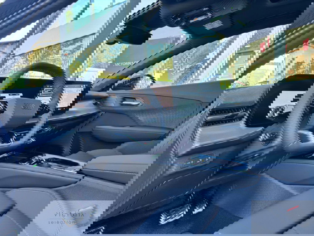 Audi Q3 Sportback nuova a Brescia (9)