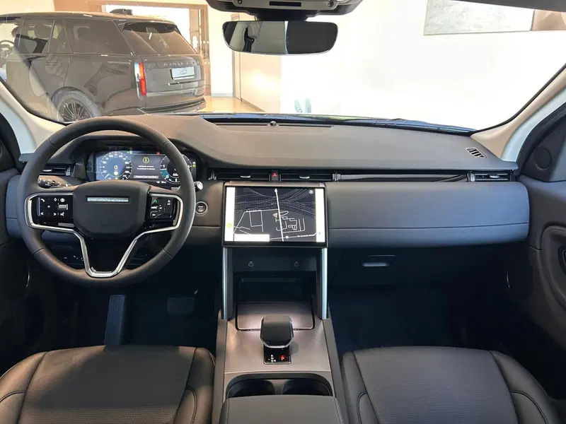 Land Rover Discovery Sport usata a Napoli (4)