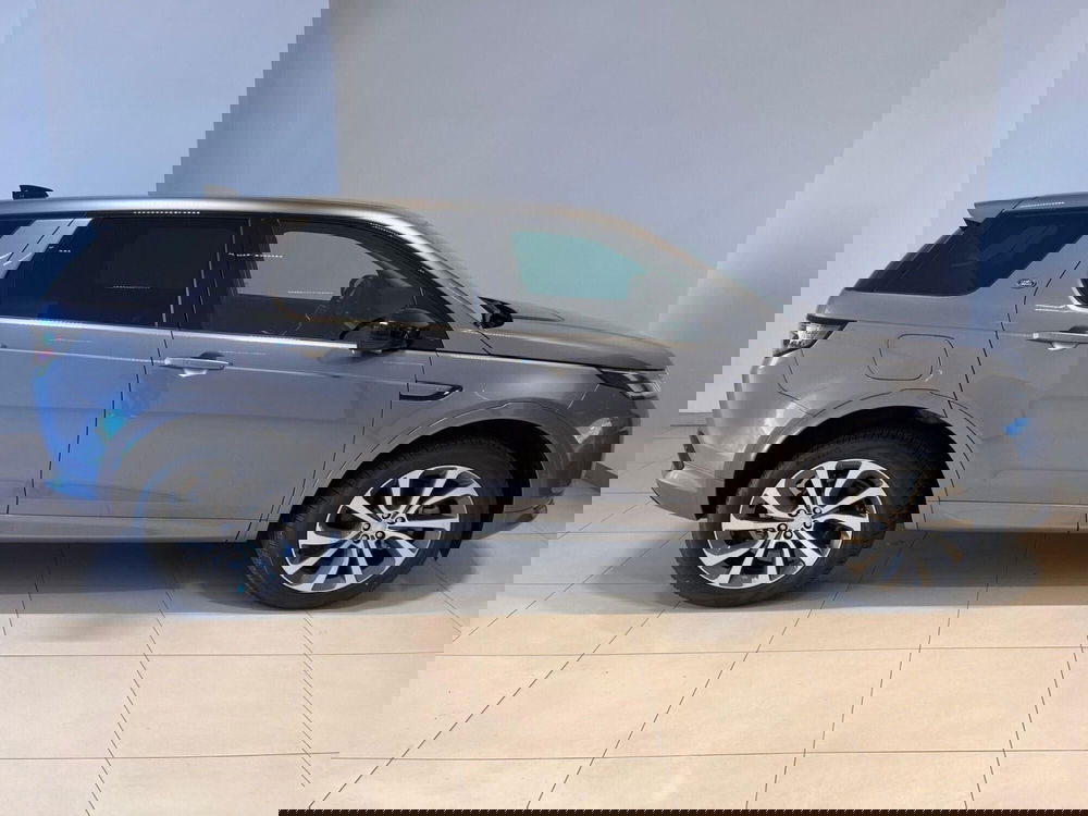 Land Rover Discovery Sport usata a Napoli (6)