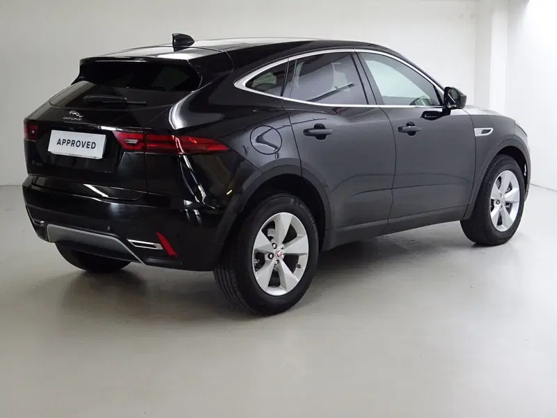 Jaguar E-Pace usata a Como (2)