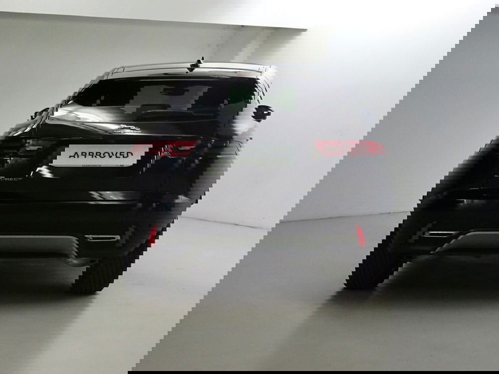 Jaguar E-Pace usata a Como (7)