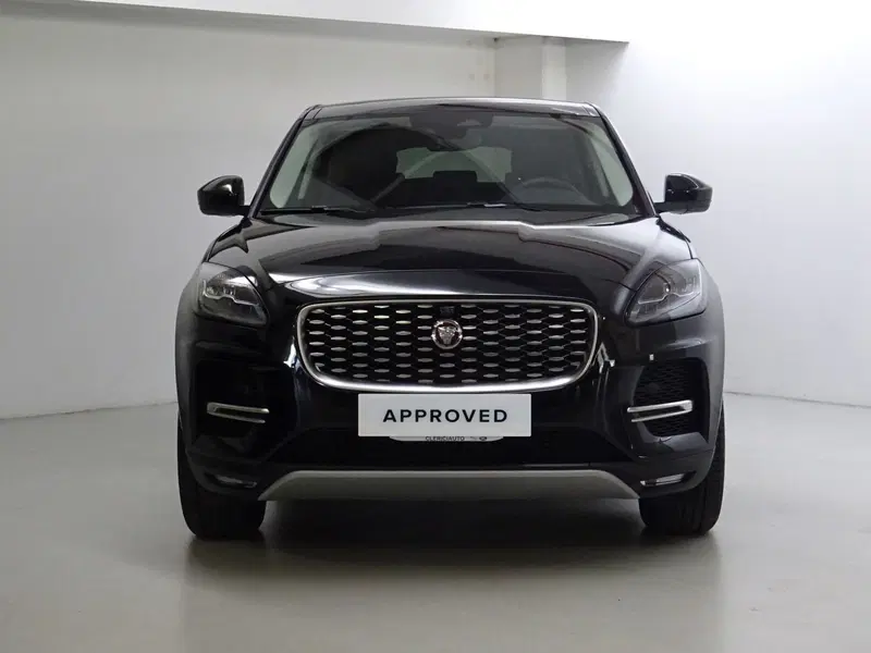 Jaguar E-Pace usata a Como (8)