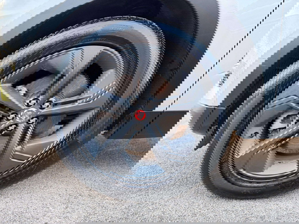 Jaguar E-Pace usata a Siena (9)