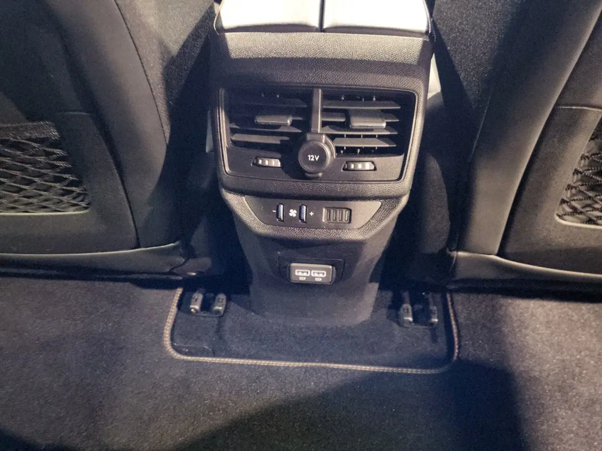 Peugeot 5008 usata a Vicenza (16)