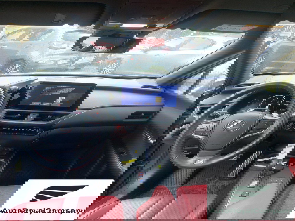 Lexus UX usata a Roma (8)