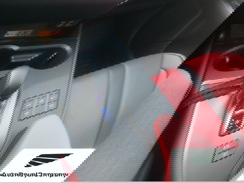 Lexus UX usata a Roma (11)