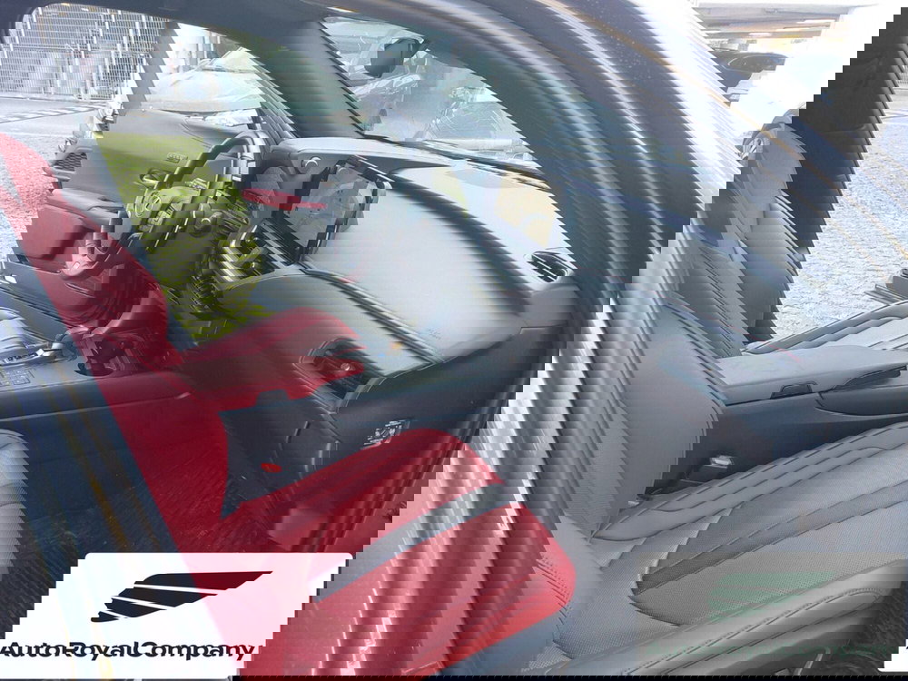 Lexus UX usata a Roma (12)