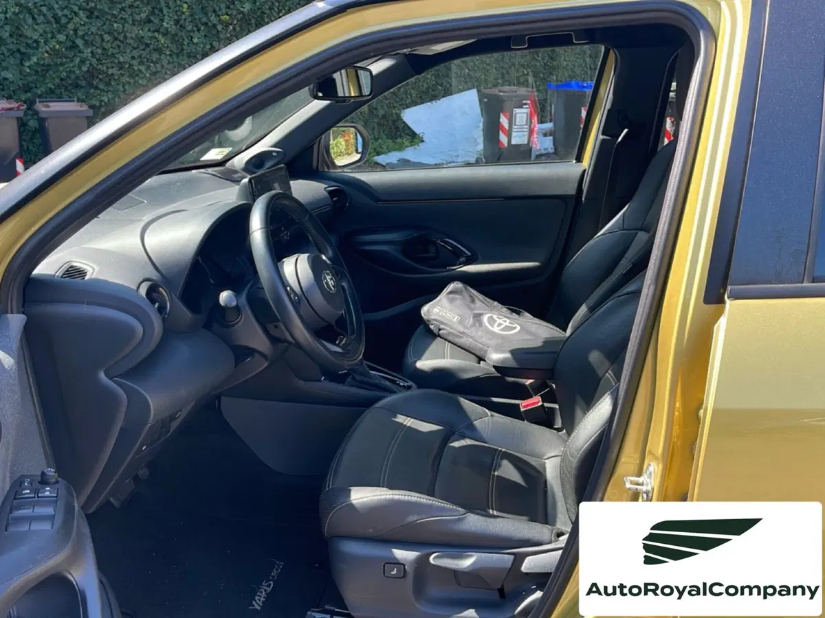 Toyota Yaris Cross usata a Roma (10)