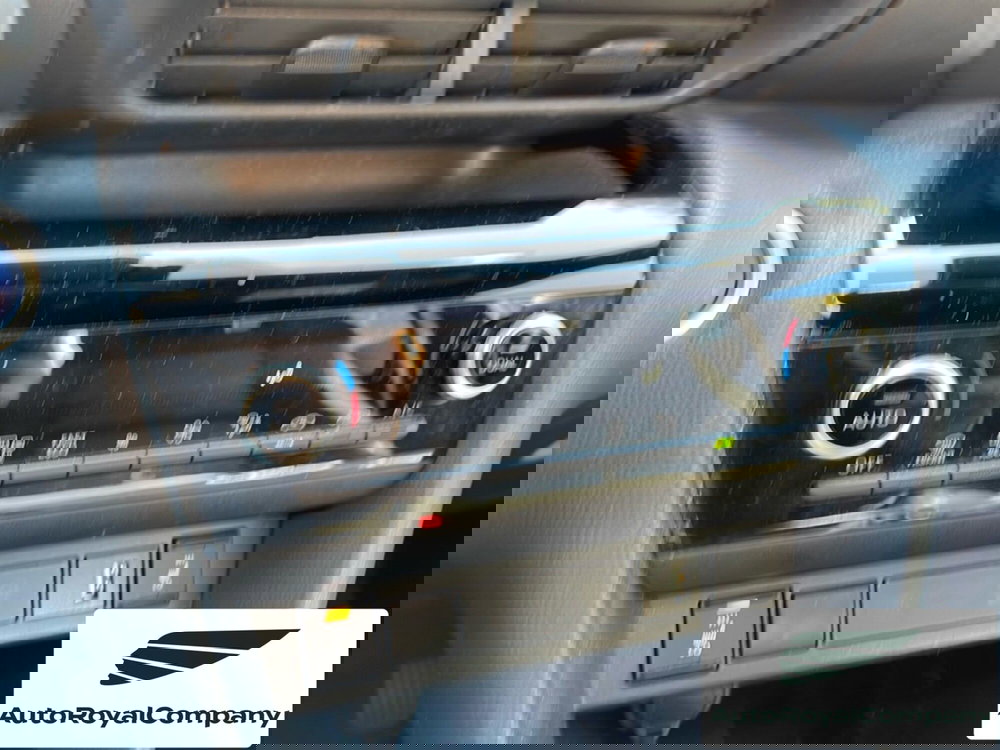 Toyota Yaris Cross usata a Roma (17)