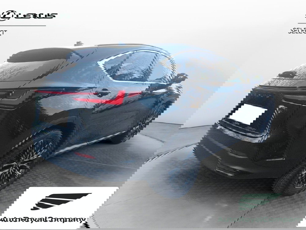 Lexus NX usata a Roma (6)