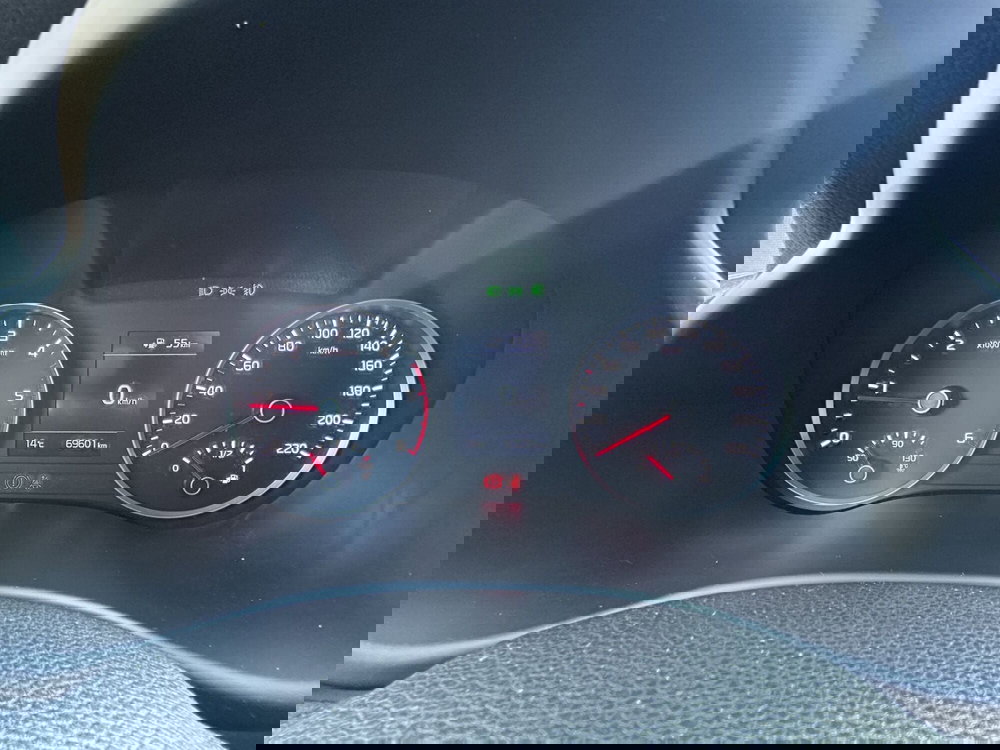 Kia Stonic usata a Modena (11)