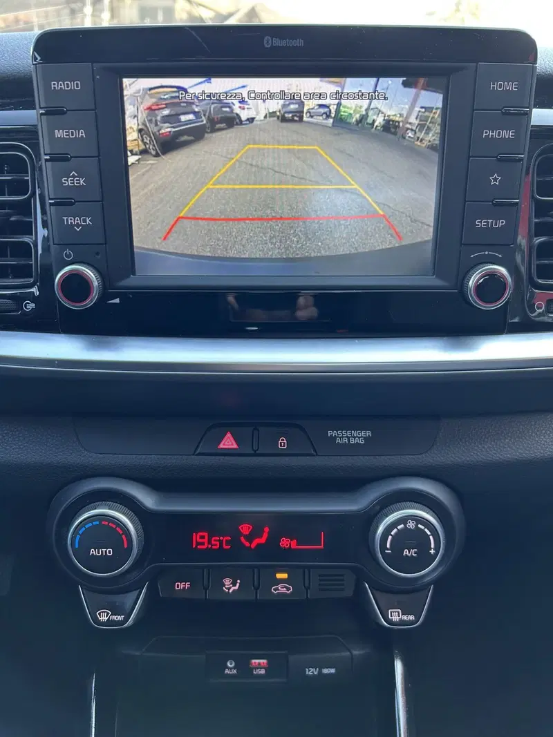 Kia Stonic usata a Modena (13)