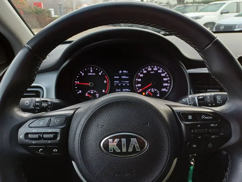 Kia Stonic usata a Modena (11)