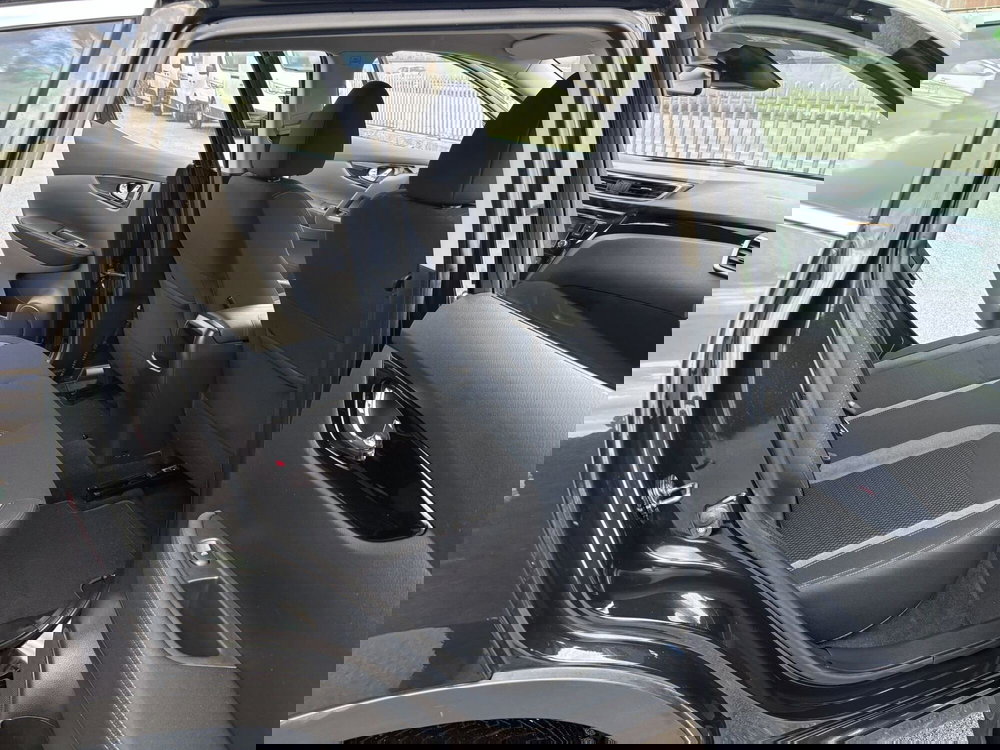 Nissan Qashqai usata a Ancona (12)