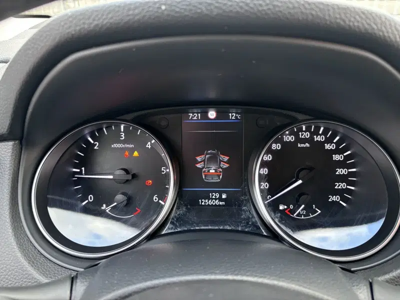 Nissan Qashqai usata a Ancona (14)