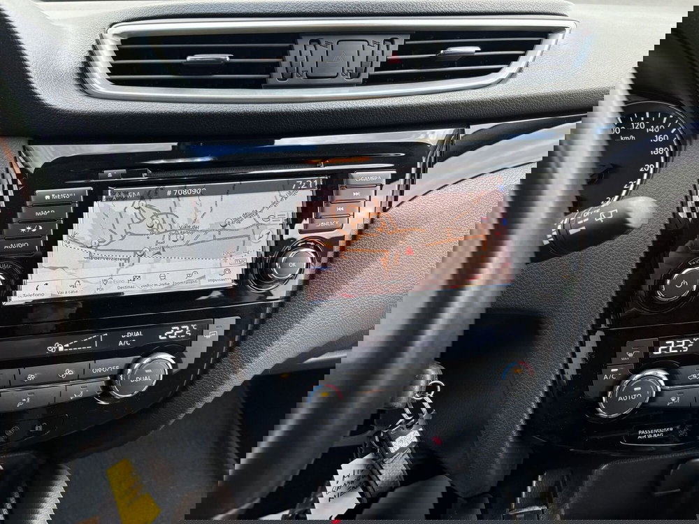 Nissan Qashqai usata a Ancona (19)